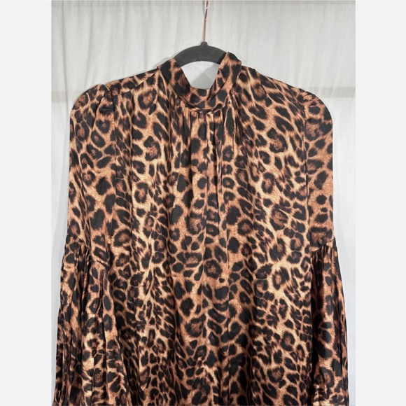 NWT Chloe Kristyn [ Small ] Satin Bell Sleeve Mini Dress in Leopard Animal Print - Picture 8 of 14